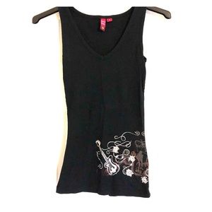 Graphic tank top